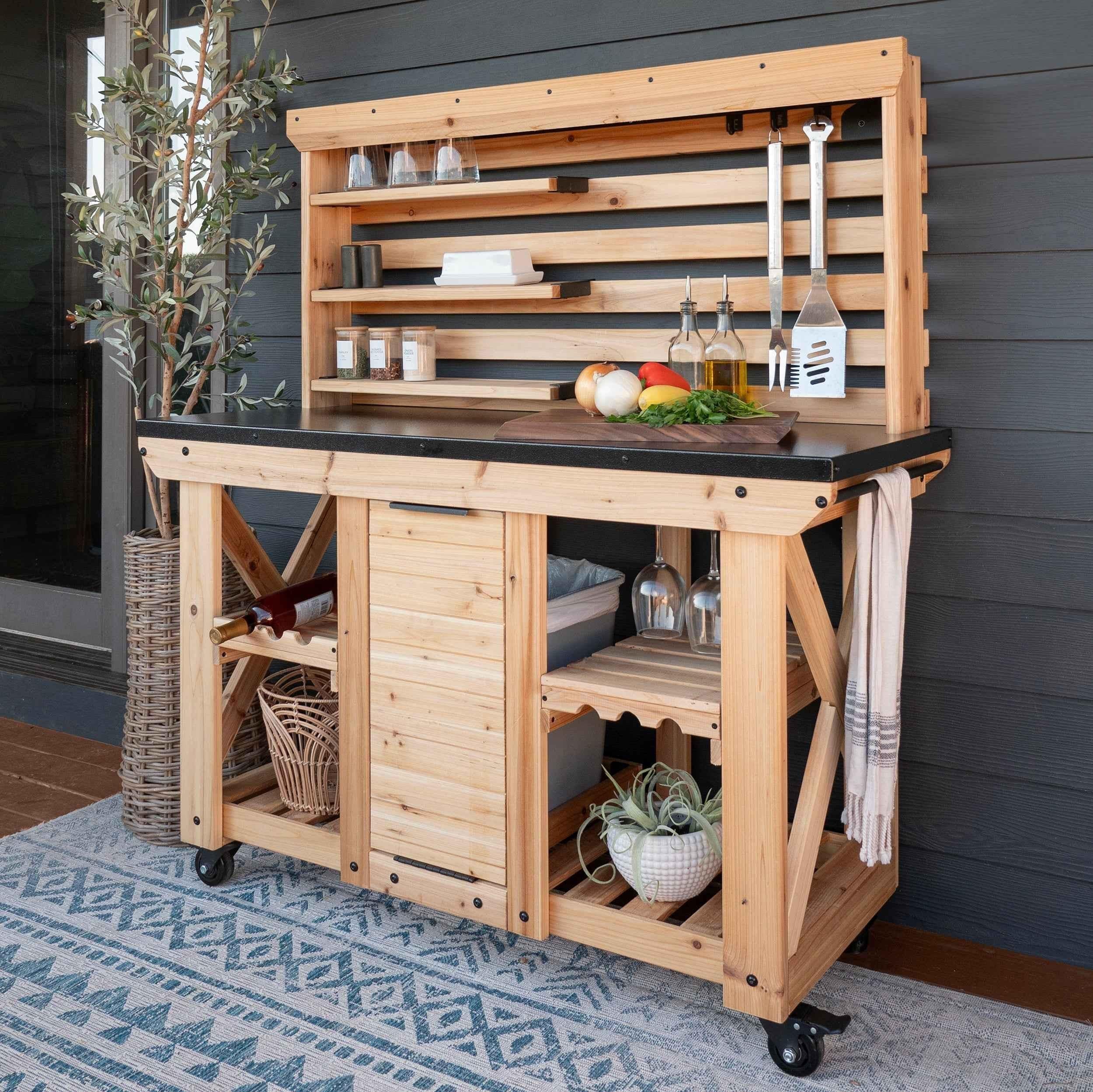 Backyard Discovery Hutch/Serving Station.