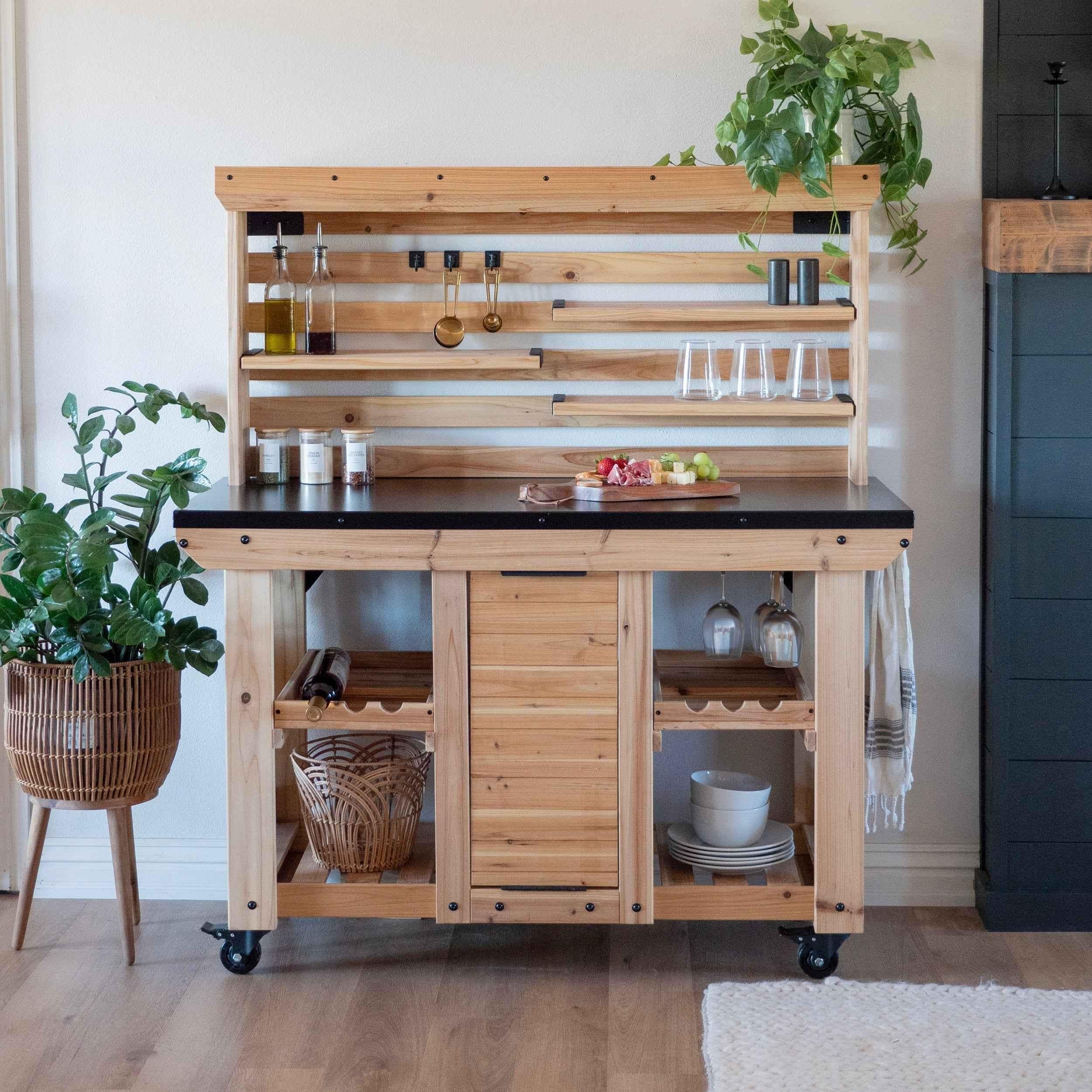 Backyard Discovery Hutch/Serving Station.