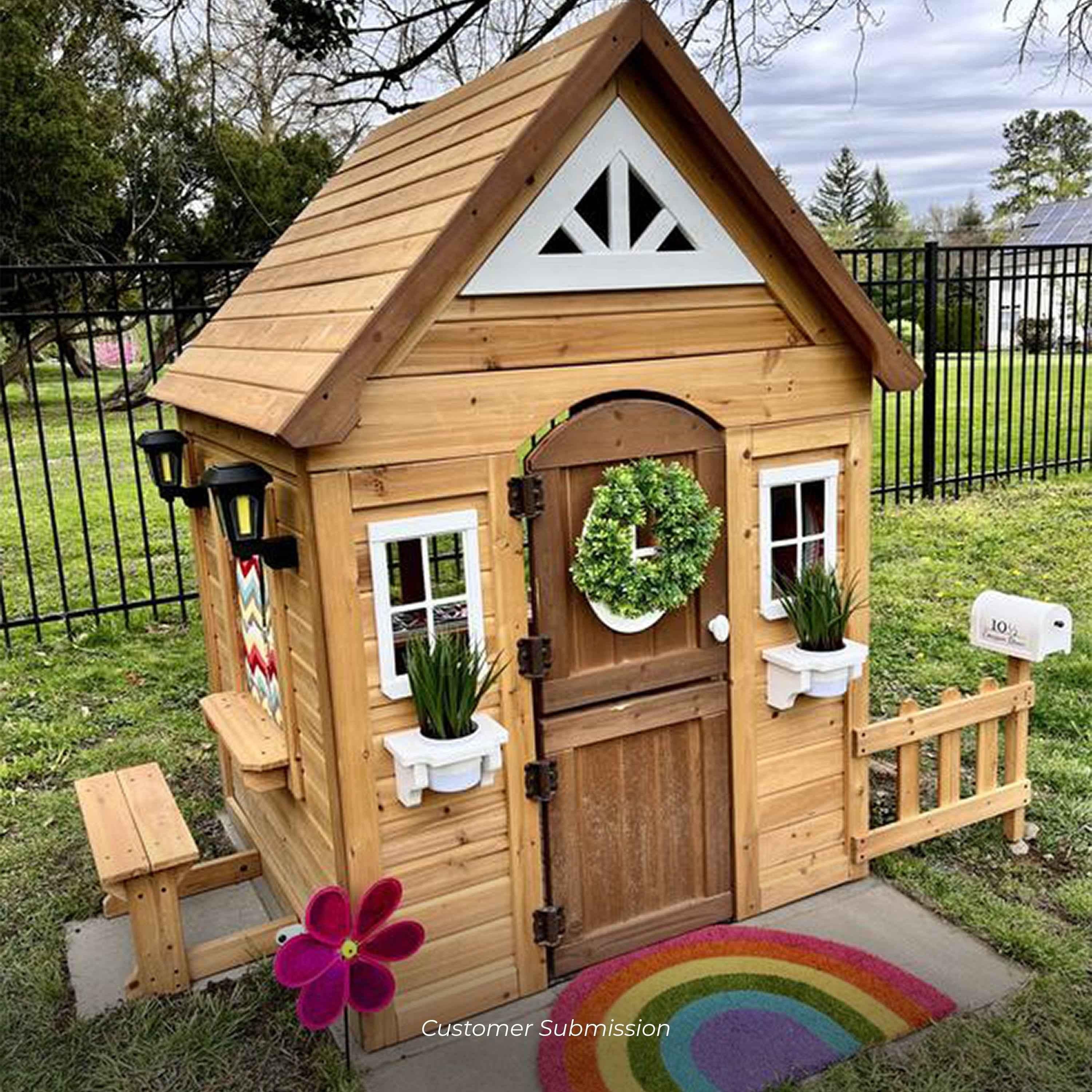 Backyard Discovery Aspen Playhouse.