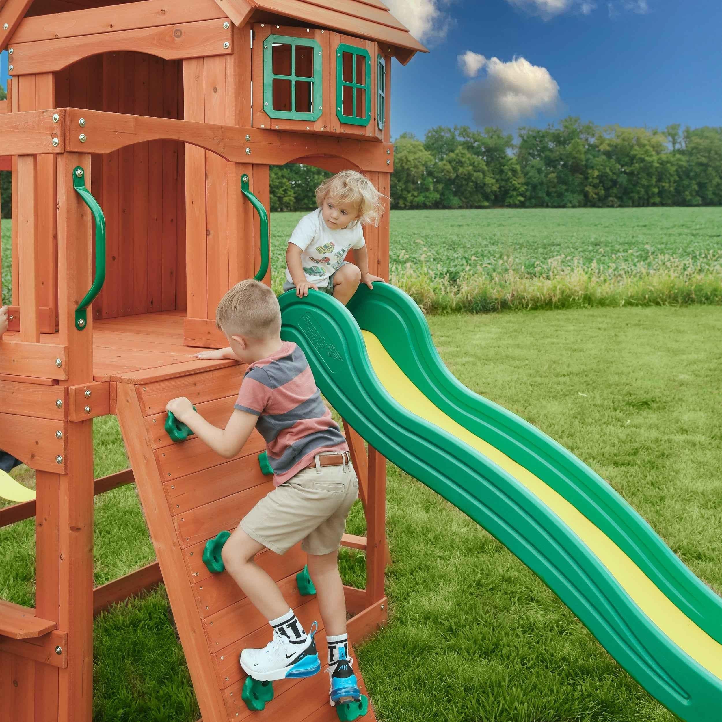 Backyard Discovery Atlantis Swing Set.